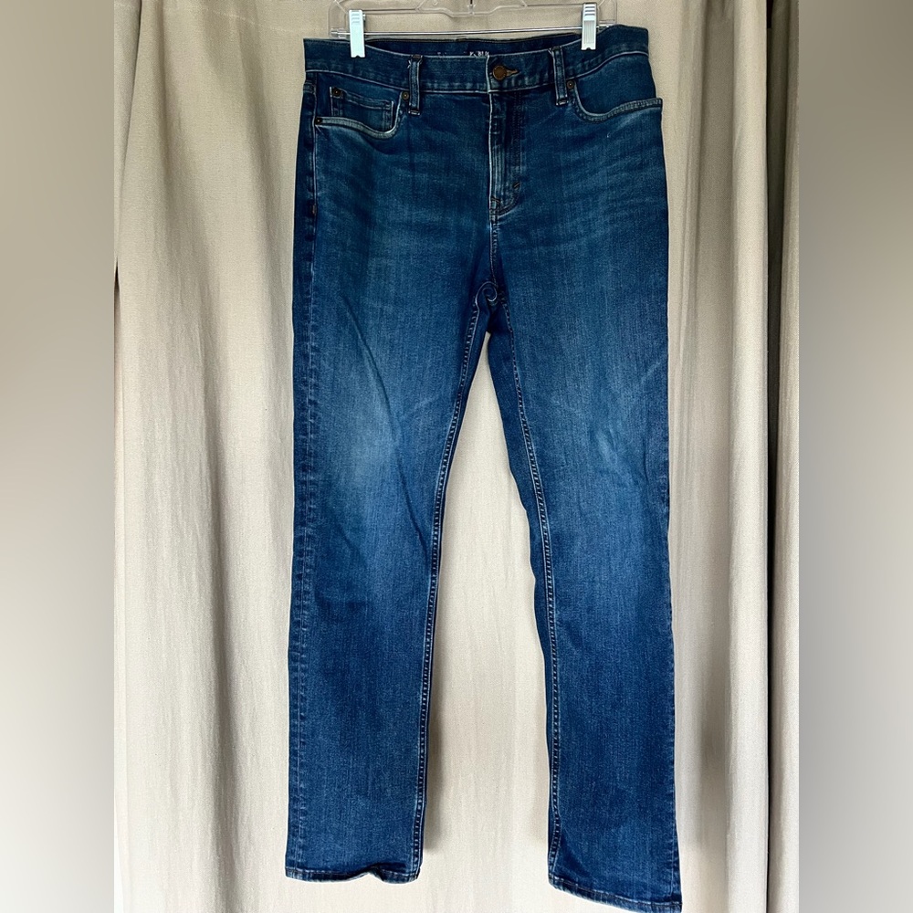 Banana Republic Traveler Dark Wash Jeans - 33x32